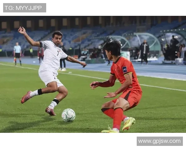 亚运男足精彩对决乌兹别克与香港激情碰撞展现足球魅力